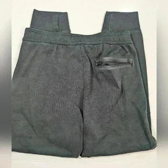 AEO Black Jogger Sweatpants - Picture 3 of 4